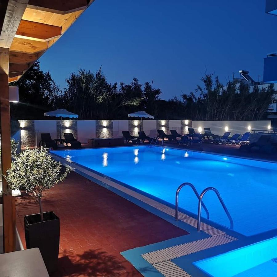 Platoni Elite Villas 伊利索斯 外观 照片