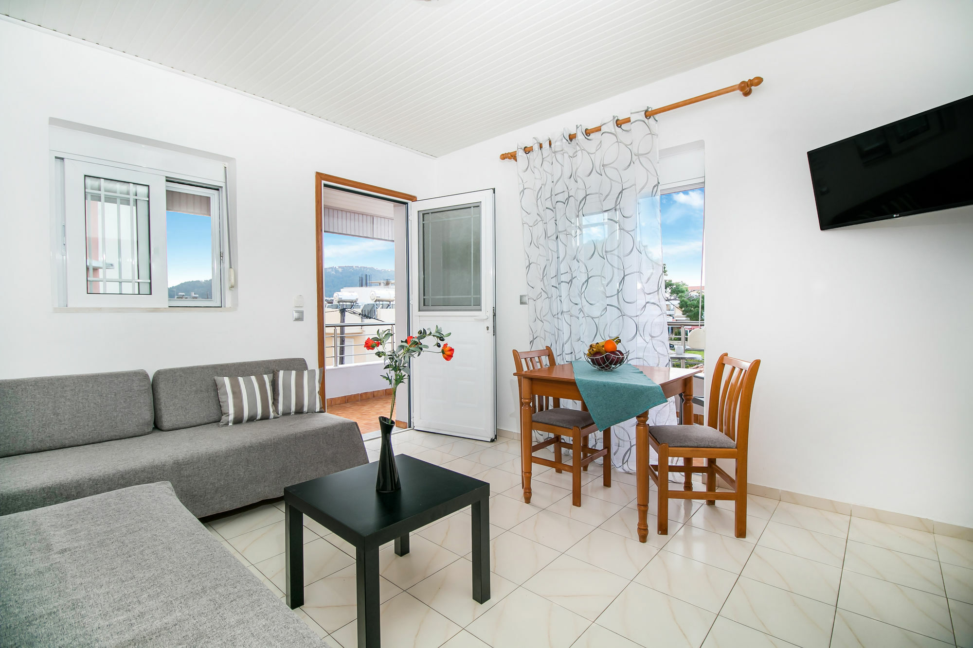 Platoni Elite Villas 伊利索斯 外观 照片